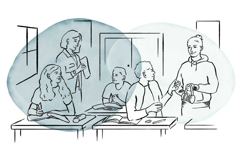 Illustration på tre sittande elever, en stående elev och en lärare i ett klassrum.